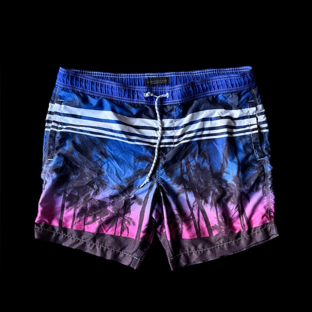 ✨Blue and purple Aéropostale beach shorts with Palm Tree Design✨